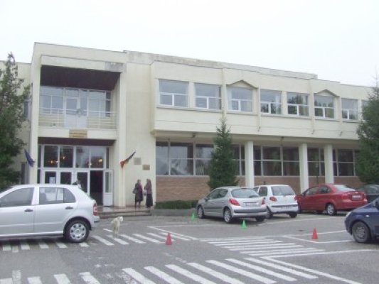 Cursurile de înot de la Palatul Copiilor se reiau din 1 octombrie